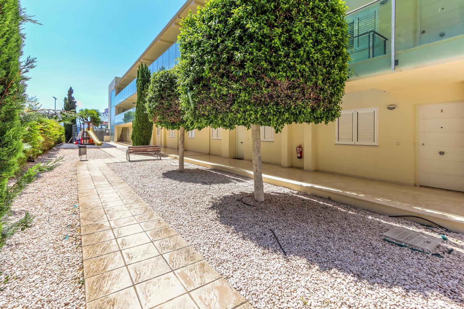 A Un Paso Del Mar Con Servicios Y Piscina Γιαβέα Εξωτερικό φωτογραφία